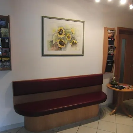 Guest house Heike Garni 3*